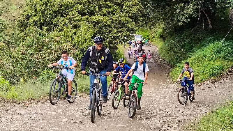 “Me muevo en bici” estrategia de la Gobernación del Meta