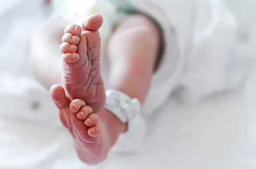 Revelan verdadera causa de muerte de la bebé de seis meses
