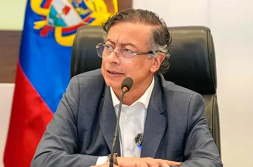 Izquierda Colombiana desiste de constituyente por elecciones