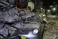 Cifra de muertos por el terremoto de magnitud 7.4 sube a 169