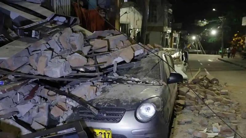 Cifra de muertos por el terremoto de magnitud 7.4 sube a 169