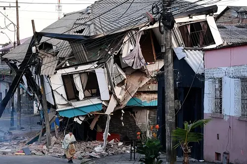 ¿Si terremoto destruye su hogar se cancela deuda con banco?