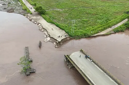 Gobernación del Meta actúa para proteger la vía Puerto López