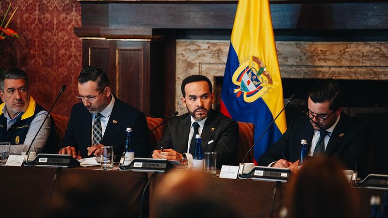Declaración de De La Espriella tras reunión con aseguradoras