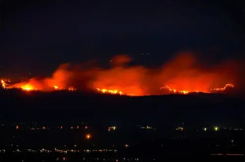 Avanza control de incendios forestales en el centro del país