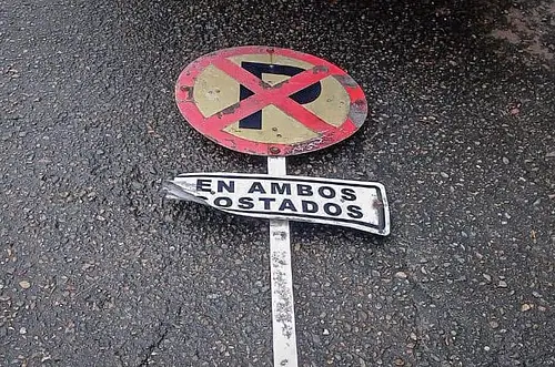 Dañar señales de tránsito puede generar multas