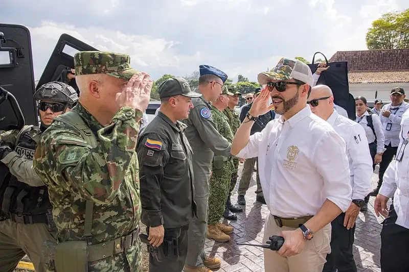 De la Espriella enfrenta su primer desafío