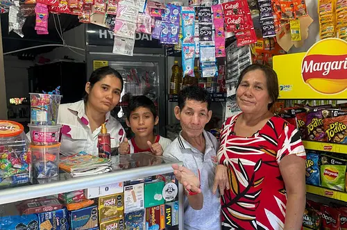 Meta entregará 85 tiendas a personas con discapacidad