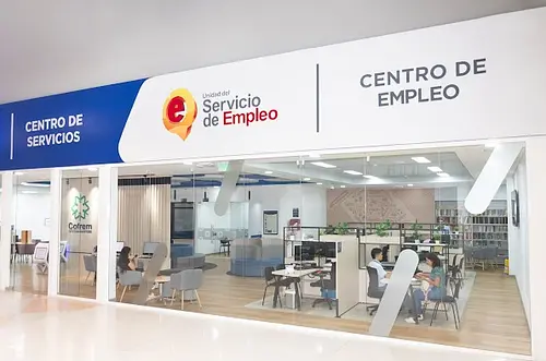 Agencia de Empleo Cofrem recibe renovación de funcionamiento