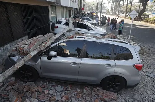 Dimar descarta tsunami tras sismo de 7,4
