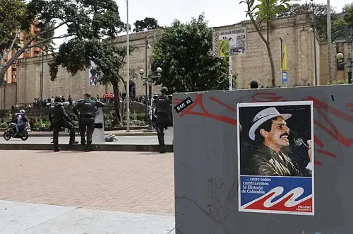 Cepeda cuestiona la batalla cultural oficial