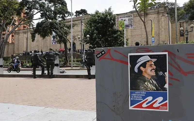 Cepeda cuestiona la batalla cultural oficial