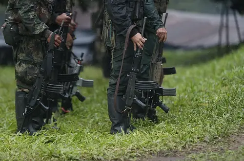 De la Espriella ordena ofensiva contra ELN y disidencias