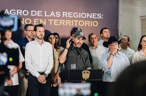 Presidente ordenó 'ofensiva total' contra el Eln disidencias
