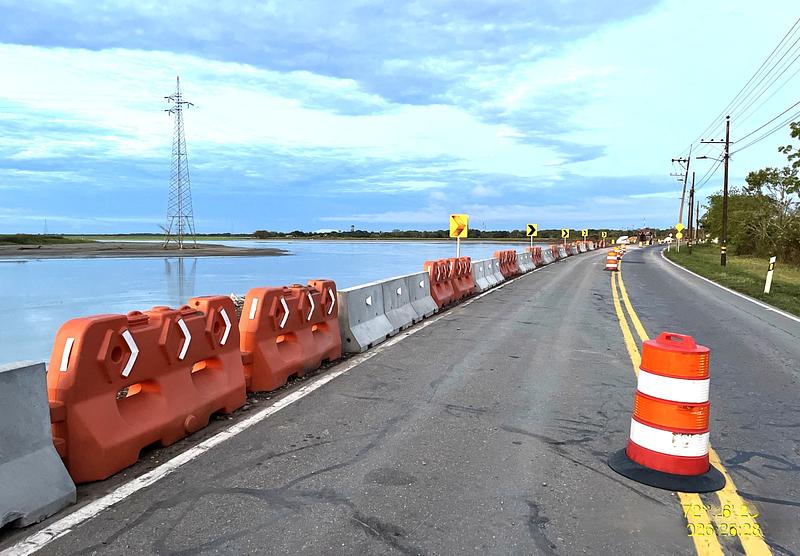 Concesión Vial habilita a dos carriles la vía Puerto López