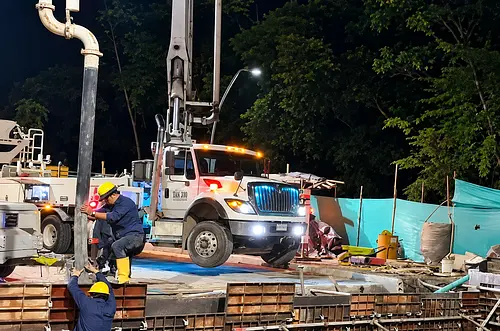Continúa la ejecución de la obra del nuevo Puente Avenida 40